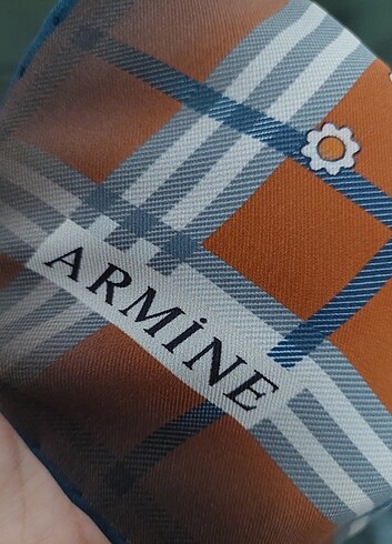 Armine Armine Eşarp
