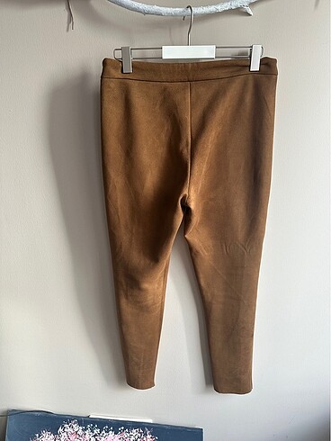 l Beden Zara pantalon