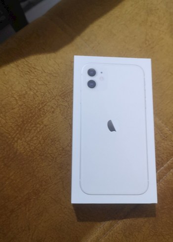 Apple Beyaz iPhone 11 boş kutu