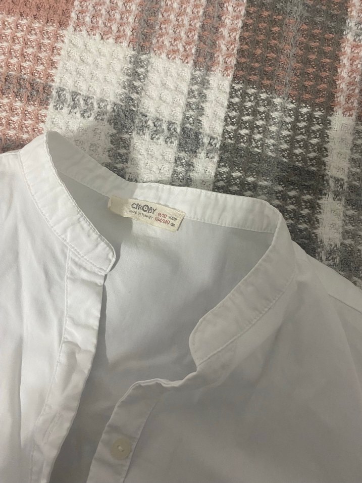 Düğmeli Beyaz Keten Kadın Gömlek - Görsel 2