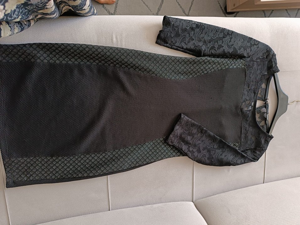 Dantel Detaylı Siyah kısa Elbise - Görsel 4