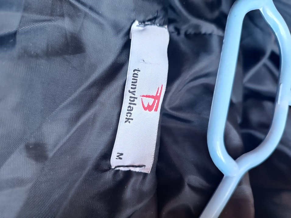 Düğmeli Siyah Midi Kadın Kışlık Mont - Görsel 3