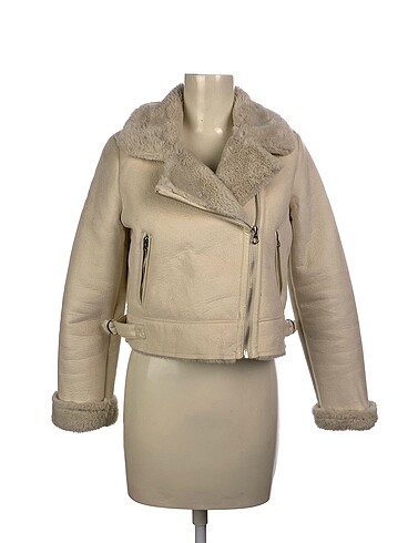 Stradivarius Kaban %70 İndirimli.