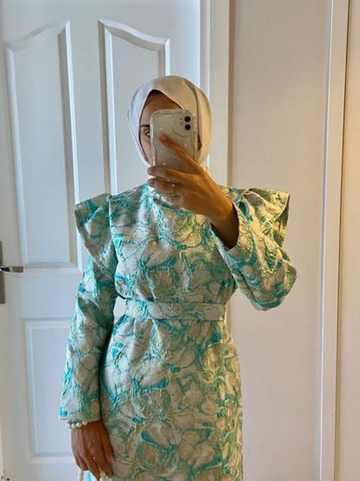 Turkuaz Bağlamalı Uzun Kollu Tesettür Elbise - Görsel 4