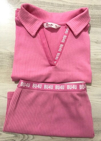 m Beden Bu4u pembe şort pijama takımı