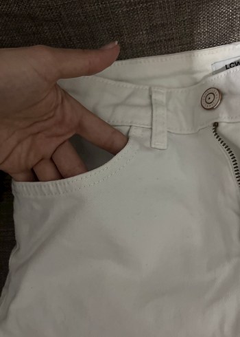 Beyaz Pamuklu Mini Şort - Görsel 5