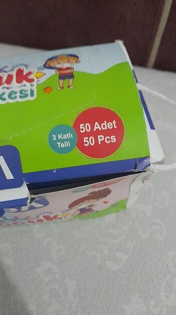 Diğer Çocuk maskesi 50 tane Panda şekilli baya kaliteli 3 katlı mask
