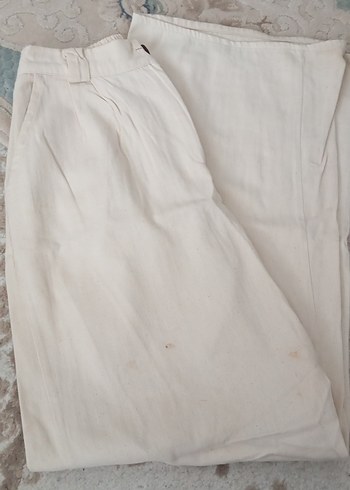 Beyaz Düğmeli Kadın Keten Pantolon - Görsel 3