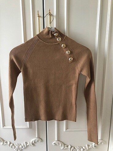 Zara bopazlı crop kazak