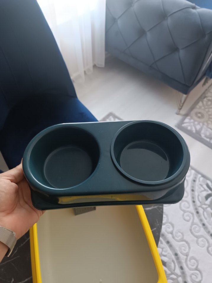 Sarı Kedi Tuvalet Kabı ve Gri Mama Kabı - Görsel 4