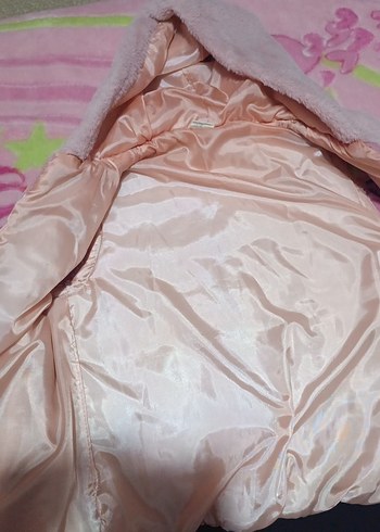 Kız Çocuk Pembe Kapüşonlu Peluş Yelek - Görsel 4