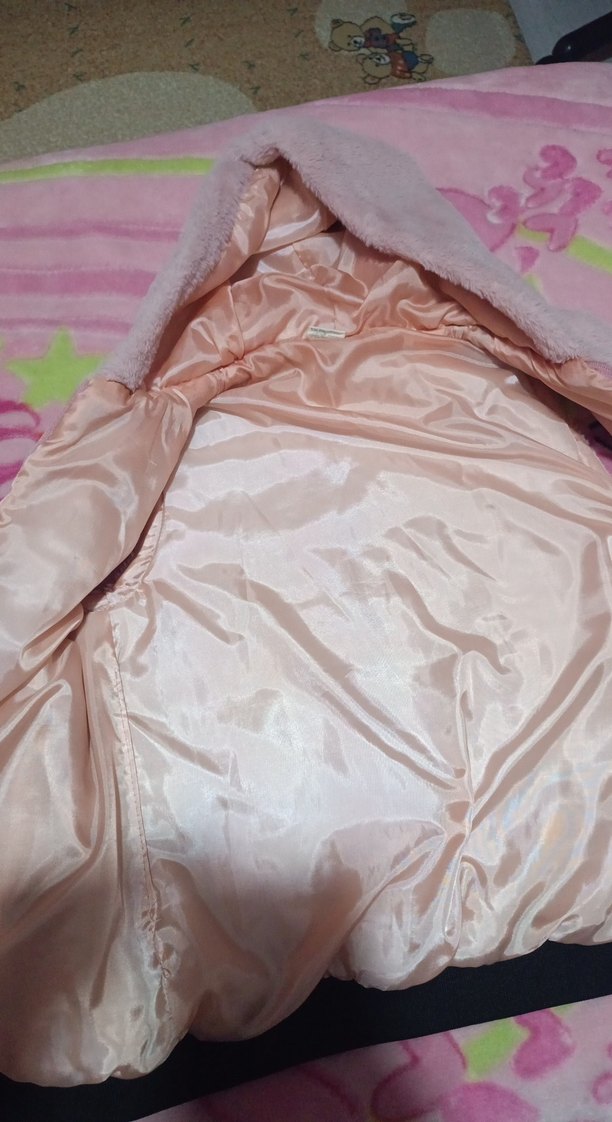 Kız Çocuk Pembe Kapüşonlu Peluş Yelek - Görsel 4