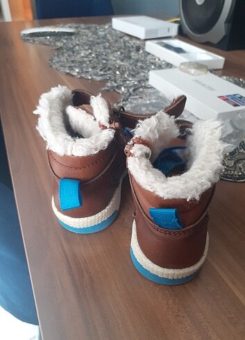 Yepyeni kaya gibi 23 numara lcwaikiki çocuk bot - Görsel 7