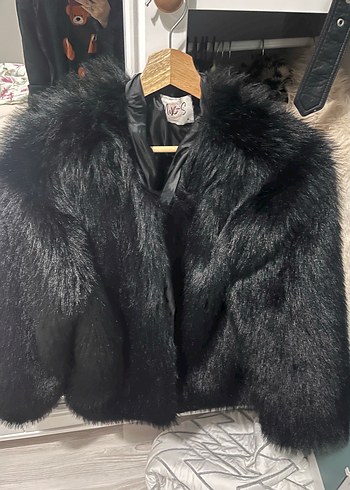 Siyah Kürklü Kadın Midi Mont - Görsel 4