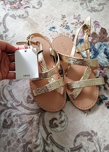 Mango kız çocuk sandalet 