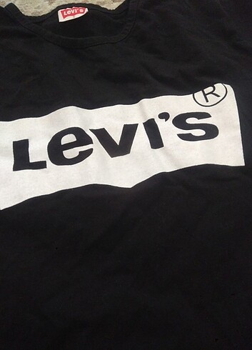 Siyah Levi's marka tişört 