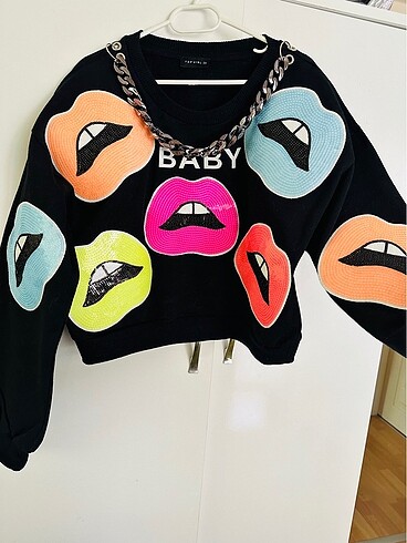 Oversize kiss sweat tshirt