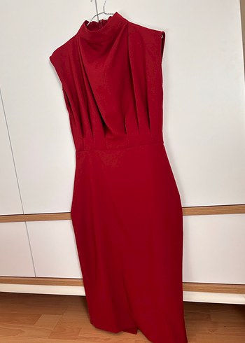 Kırmızı Drapeli Yüksek Yakalı Midi Elbise - Görsel 2
