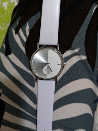 H&M beyaz kol saati