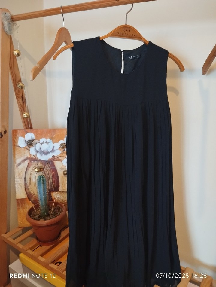 Siyah Kolsuz Pilili Midi Tunik - Görsel 2