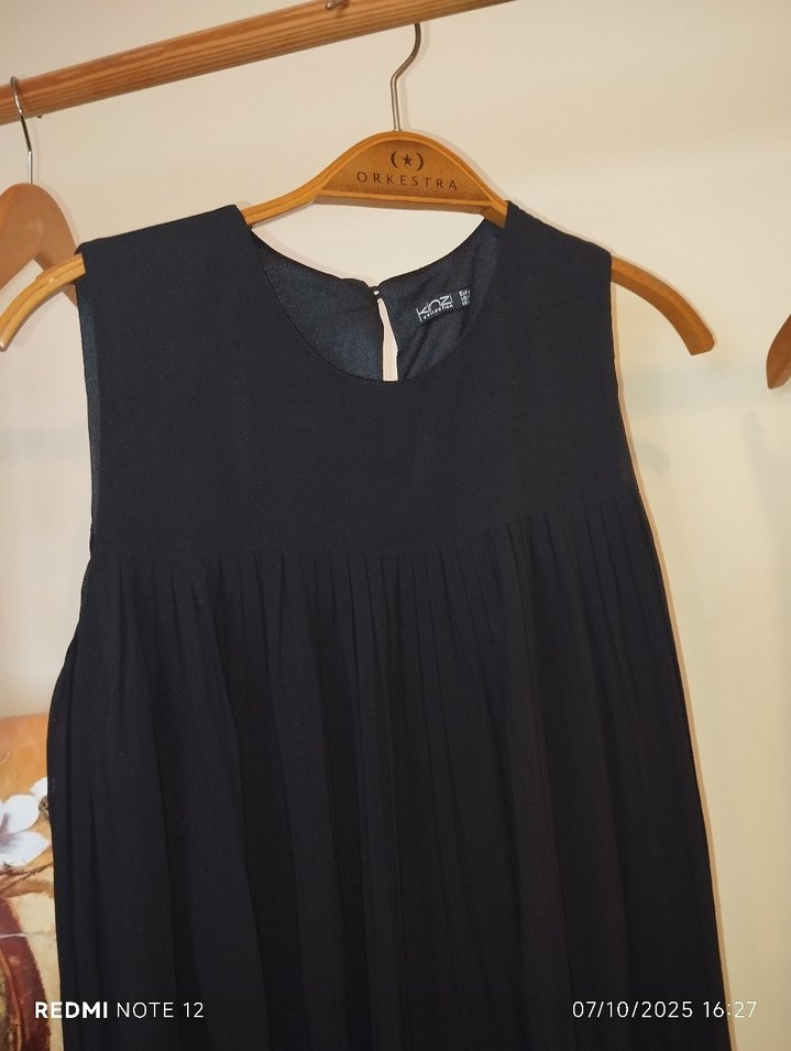 Siyah Kolsuz Pilili Midi Tunik - Görsel 4