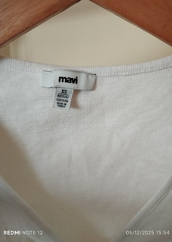 Beyaz V Yaka Uzun Kollu Keten Bluz - Görsel 5