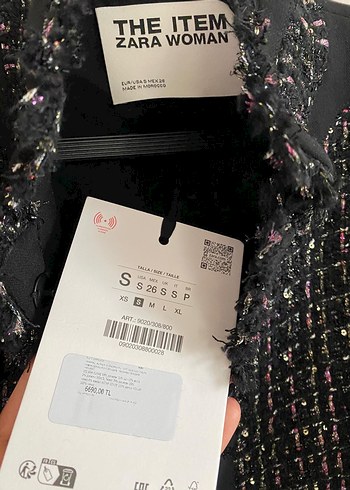 Düğmeli Siyah Nakışlı Midi Kadın Ceket - Görsel 2