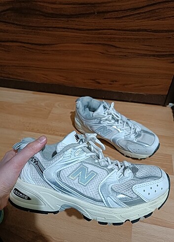 NEW BALANCE 530 BEYAZ SNEAKERS