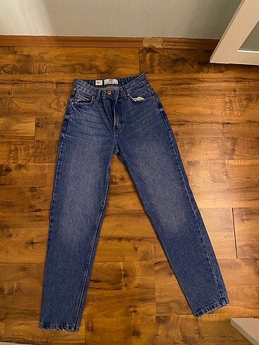 bershka jean
