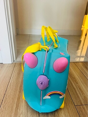  Beden Renk TRUNKİ TEKERLEKLİ ÇOCUK VALİZ