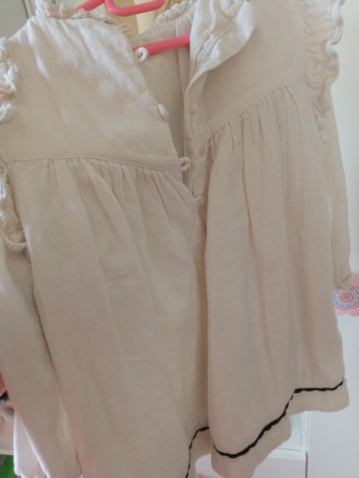 Nakışlı, Uzun Kollu, Fırfırlı Beyaz Kız Elbisesi - Görsel 3