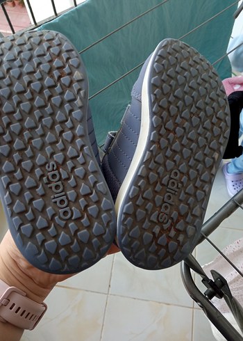 Kız Çocuk Gri Pembe Cırt Cırtlı Spor Ayakkabı - Görsel 3