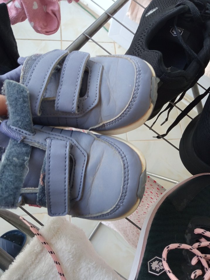 Kız Çocuk Gri Pembe Cırt Cırtlı Spor Ayakkabı - Görsel 5