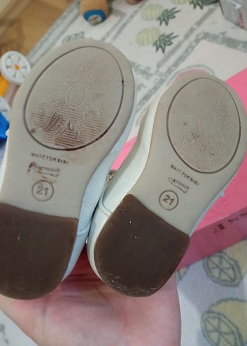 Kız Çocuk Beyaz Tokalı Babet Ayakkabı - Görsel 3