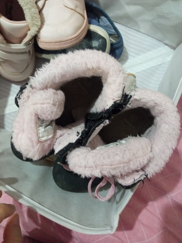 Kızlar için Pembe Kürklü Lastik Botlar - Görsel 4