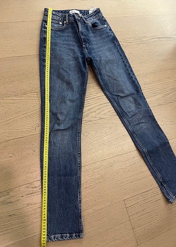 Zara Kadın Regular Fit Midi Boy Kot Pantolon