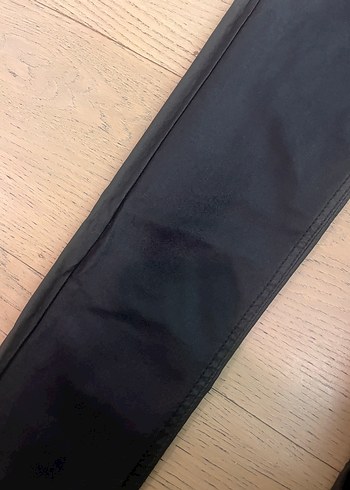 Stradivarius 36 beden Kadın Siyah Skinny Kemerli Denim Pantolon - Görsel 4