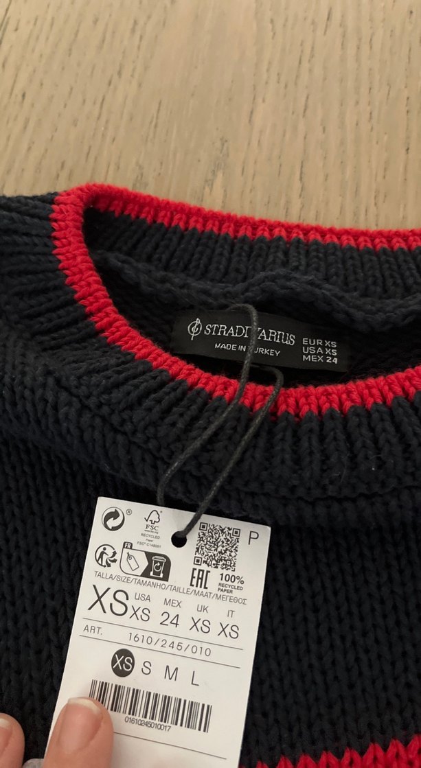 Stradivarıus xs Kırmızı Lacivert  Çizgili Triko Kazak - Görsel 3