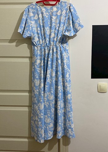 Mavi V Yaka Midi Elbise - Görsel 4