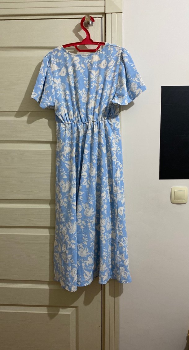 Mavi V Yaka Midi Elbise - Görsel 4