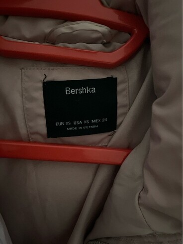 xs Beden BERSHKA mont