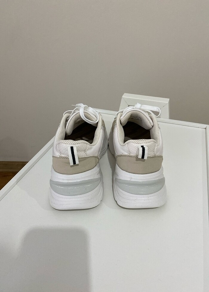 BERSHKA sneaker - Görsel 3