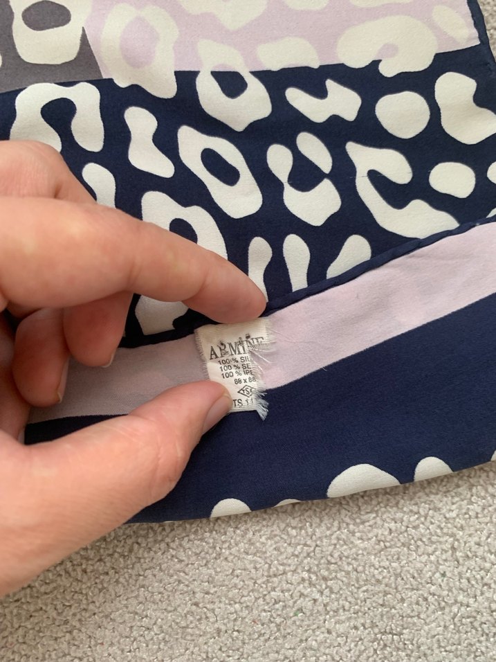 Armine ipek eşarp - Görsel 3