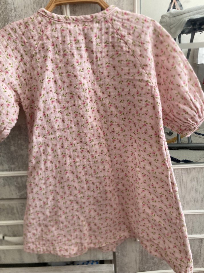 Çiçek Desenli Düğmeli Pembe Kız Elbisesi - Görsel 4