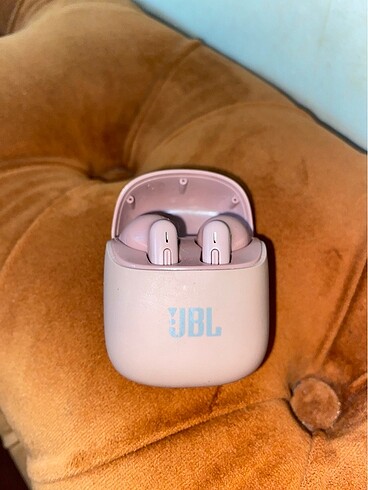 JBL bluetooth kulaklık