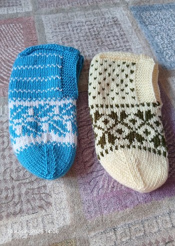 kışlık kadın patik 2 şer çift olarak satış yapılır tanesi 400 - Görsel 5