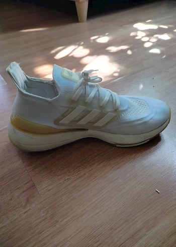 Adidas Boost Beyaz Elastik Bağcıklı Spor Ayakkabı - Görsel 7