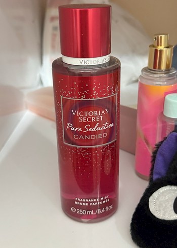 Victoria's Secret Pure Seduction Candied Vücut Spreyi - Görsel 3