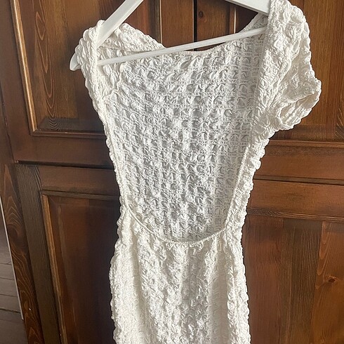 Sırtı açık mini elbise