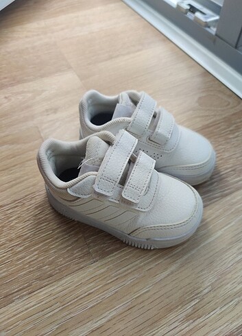 21 Beden Nike Bebek Beyaz Spor Ayakkabı 